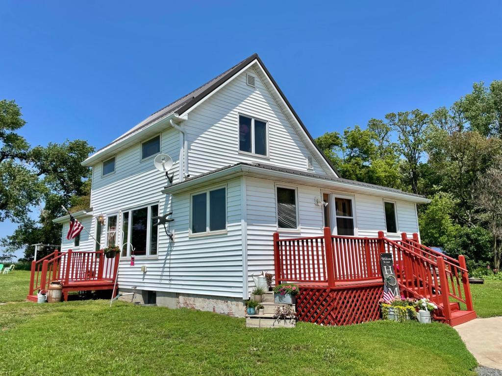 Reiner Real Estate All Listings